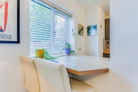 undefined, St. Johns Chase, West Yorkshire WF1