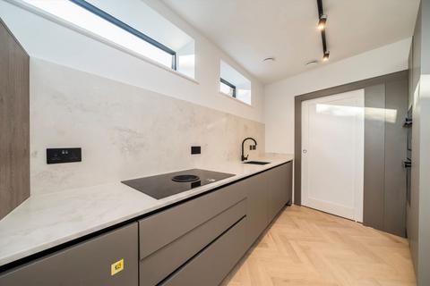 undefined, Cannon Hill Lane, LONDON SW20