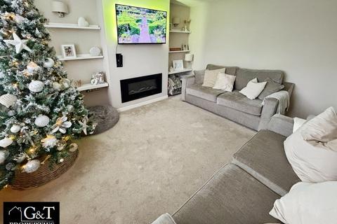 3 bedroom semi-detached house for sale, Beechfield Grove, Bilston