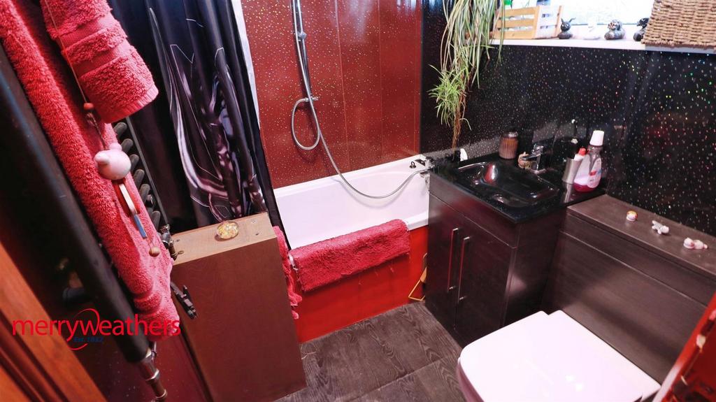 Ground Floor Bathroom