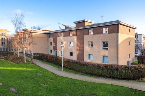 undefined, Kelvin Gate, Berkshire RG12