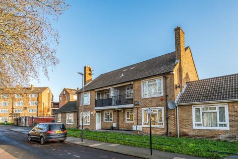 undefined, Susan Road London SE3