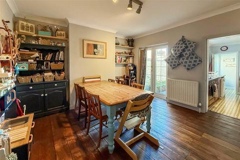 2 bedroom terraced house for sale, Queen Street, Littlehampton, West Sussex