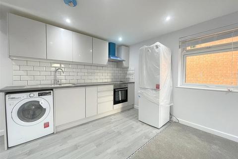undefined, Fleet Road, Fleet, Hampshire, GU51