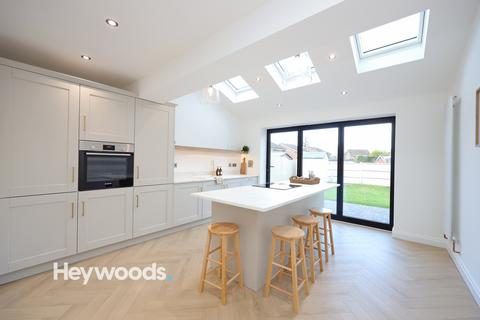 3 bedroom detached house for sale, Burrington Drive, Trentham, Stoke-on-Trent, Staffordshire