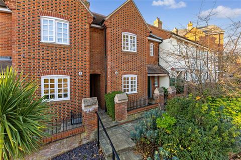 3 bedroom terraced house for sale, Malthouse Way, Marlow, Buckinghamshire, SL7