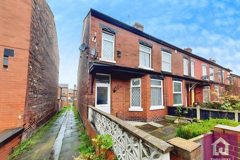 3 bedroom end of terrace house for sale, Graham Road, Salford, M6