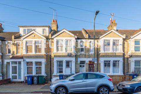 2 bedroom flat to rent, Naylor Road, London, N20