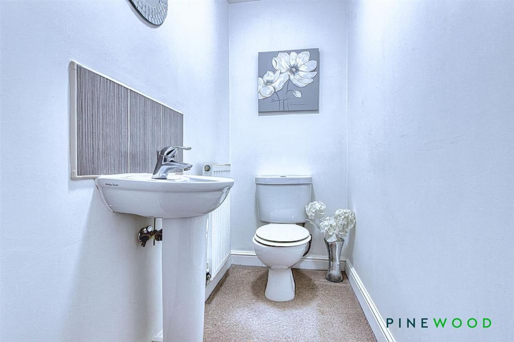 Ground floor wc