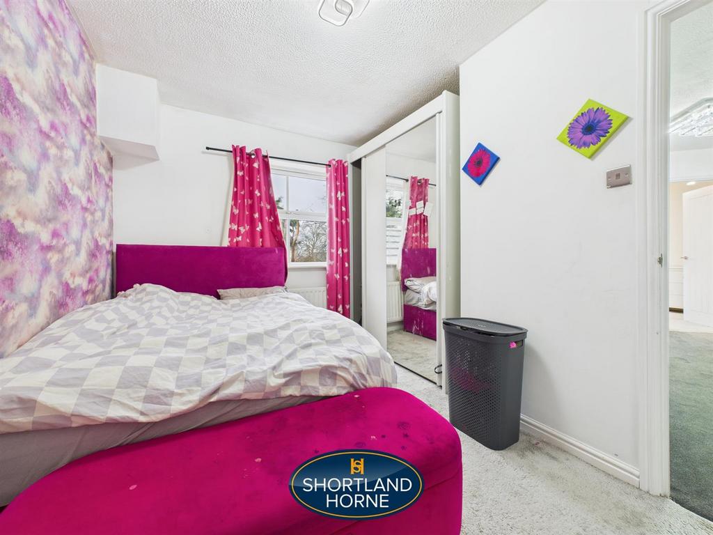 CAM04377 G0-PR0056-STILL015.jpg