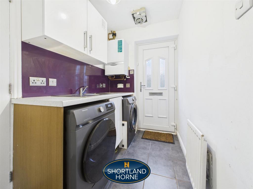 CAM04377 G0-PR0056-STILL014.jpg