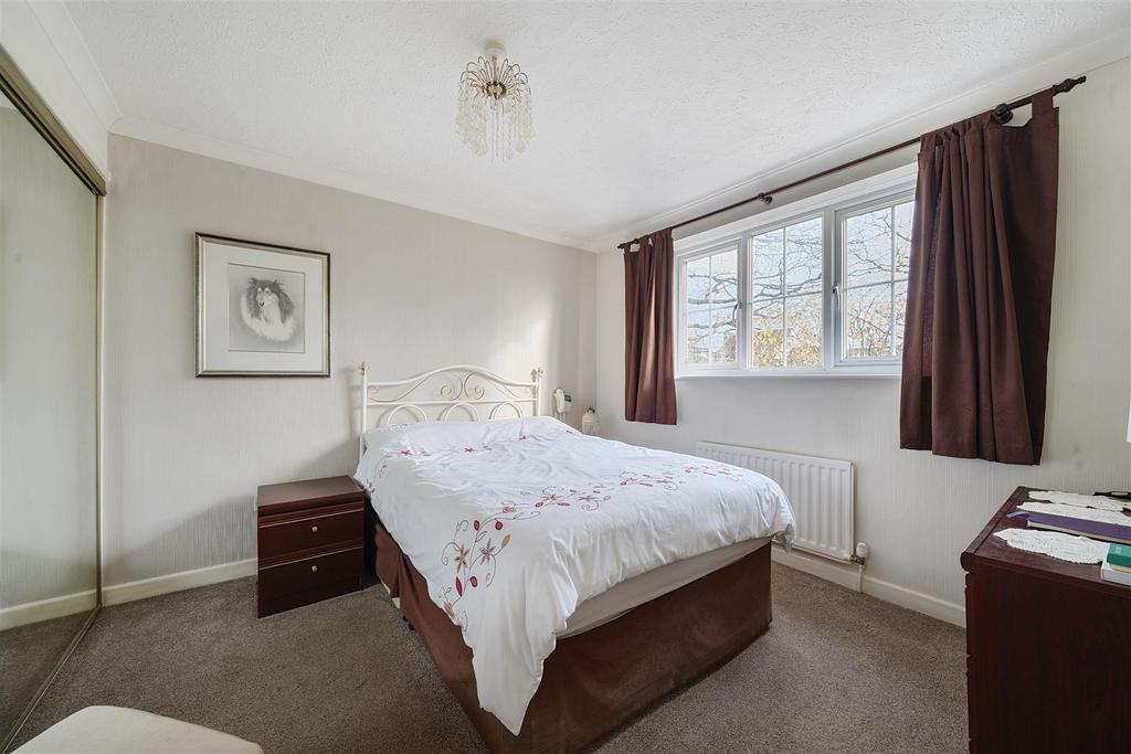 Holtwood Bed 1..jpg