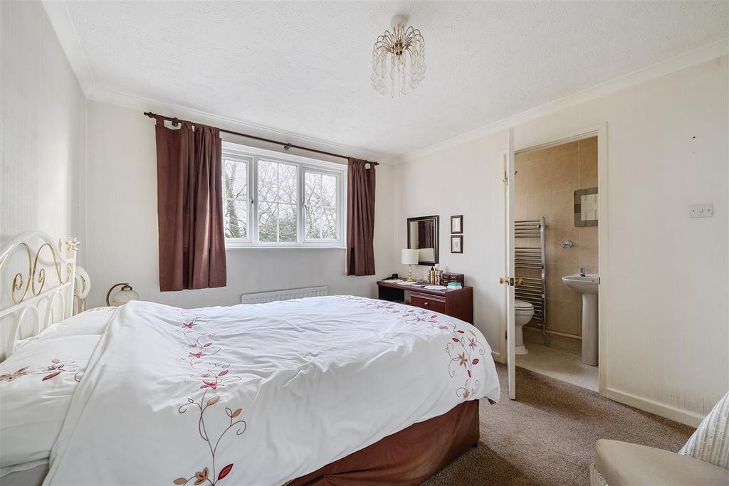 Holtwood Bed 1.jpg