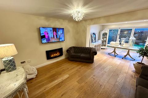 undefined, Wordsworth Avenue, Stratford-upon-Avon, Warwickshire, CV37