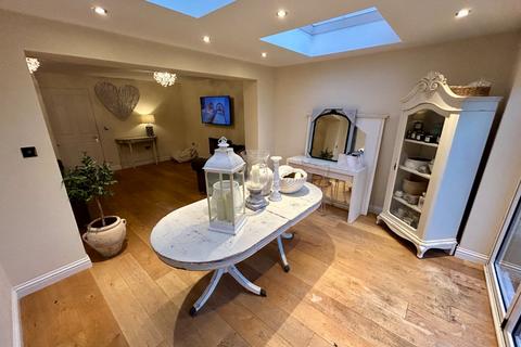 undefined, Wordsworth Avenue, Stratford-upon-Avon, Warwickshire, CV37