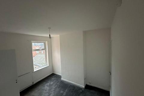 3 bedroom terraced house to rent, Darley Street, Leicester