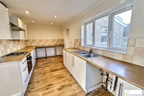 3 bedroom semi-detached house for sale, Howy Road, Rassau, Ebbw Vale