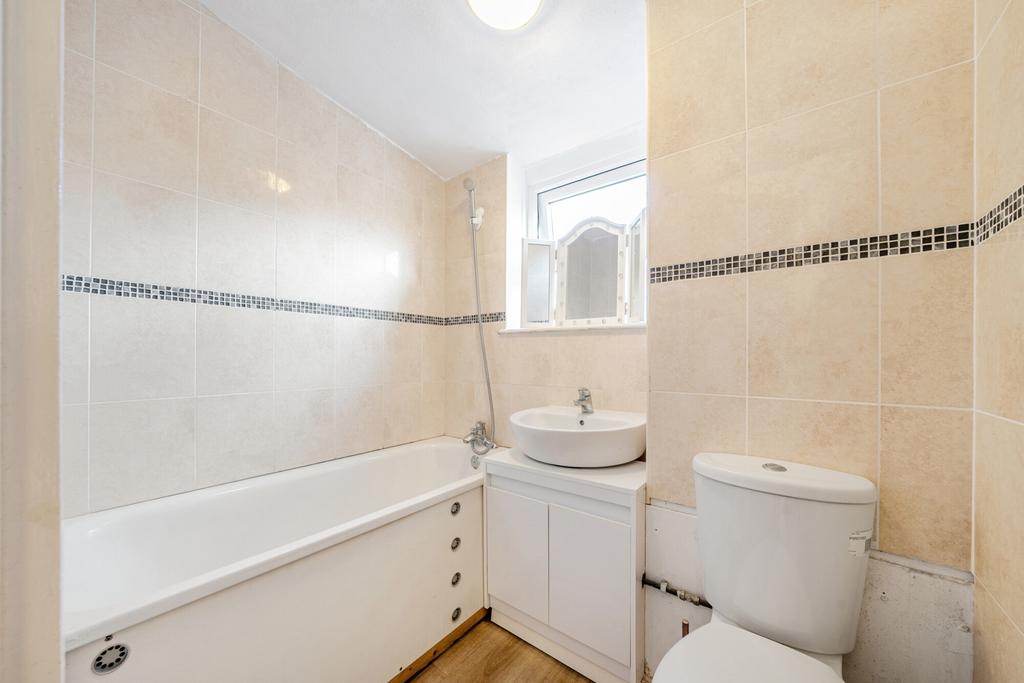 1389019-1-693967b...