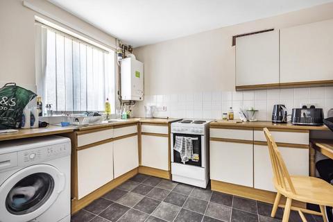 2 bedroom maisonette for sale, Clive Parade, Swindon, SN2