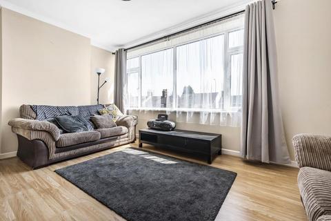 2 bedroom maisonette for sale, Clive Parade, Swindon, SN2