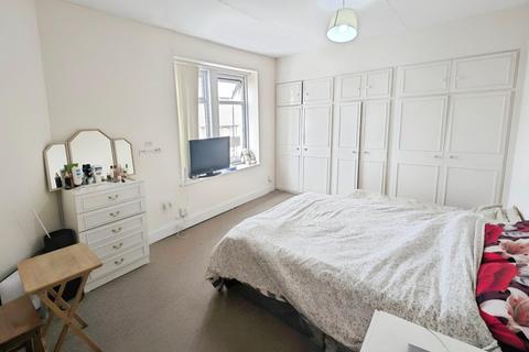 undefined, First Floor Flat Ridgeway Road, Bristol, BS16 3LE