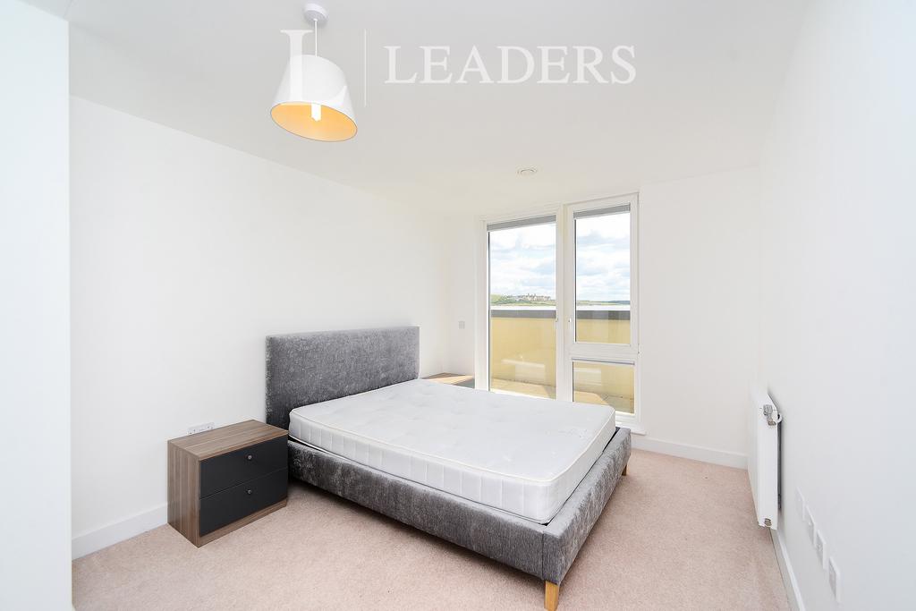 5cb56b12-e6f5-4224-9