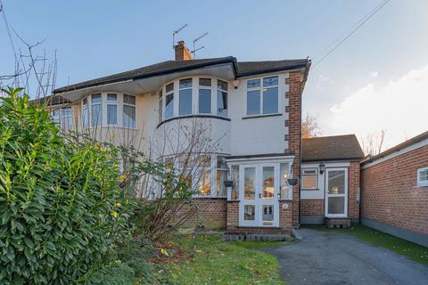 3 bedroom semi-detached house for sale, Lakeswood Road, Orpington BR5