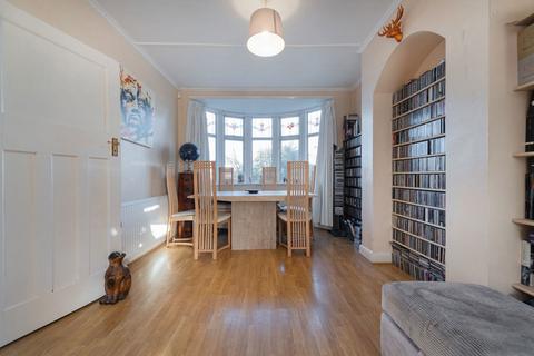 3 bedroom semi-detached house for sale, Lakeswood Road, Orpington BR5