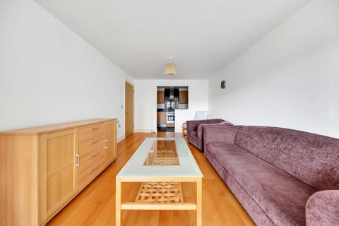 undefined, St. Davids Square, E14