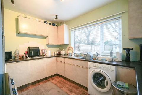 undefined, Chamberlain Crescent, Shirley, Solihull, B90 2DJ