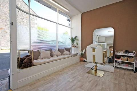 Retail property (high street) for sale, 2 Newborough St Blaenau Ffestiniog LL41 3DG