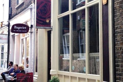 Retail property (high street) to rent, 25 Rose St London WC2E 9EA