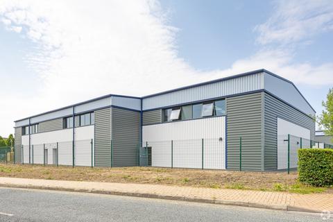 Warehouse to rent, Thomas Maddison Ln Wakefield WF2 7AR