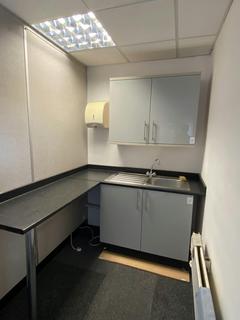 Office to rent, 46-50 Coombe Rd New Malden KT3 4QL