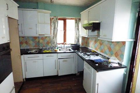 3 bedroom semi-detached house for sale, Canal Road, Leeds LS13