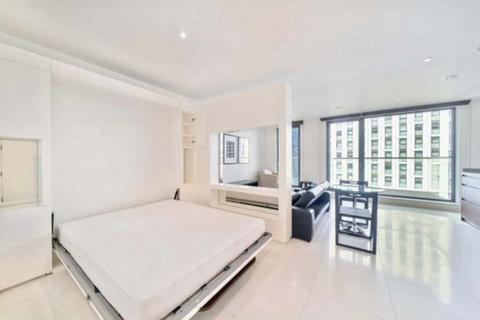 undefined, Baltimore Wharf, London, E14