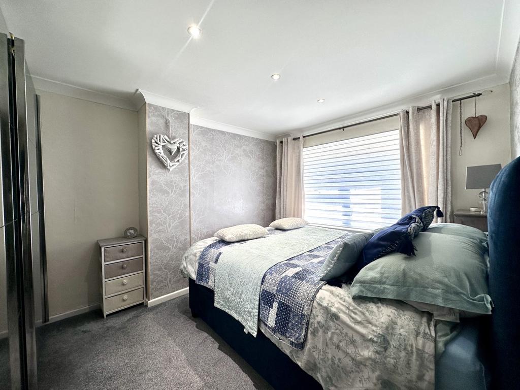 Bed 1