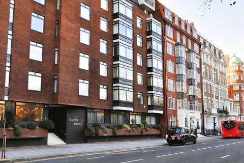3 bedroom apartment to rent, Knightsbridge, London SW1X