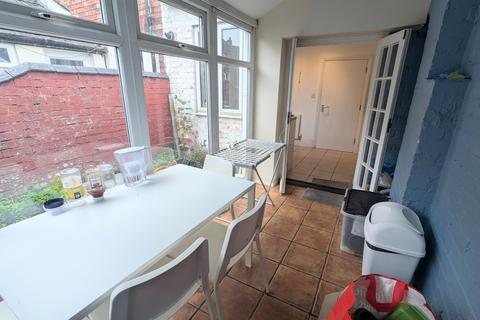 1 bedroom in a house share to rent, Eskdail Street, Kettering, NN16