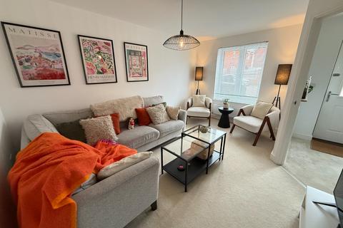 3 bedroom semi-detached house for sale, Rothbury Mead, Central Bedfordshire LU5
