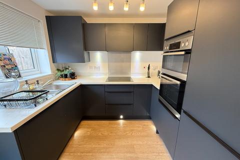 3 bedroom semi-detached house for sale, Rothbury Mead, Central Bedfordshire LU5