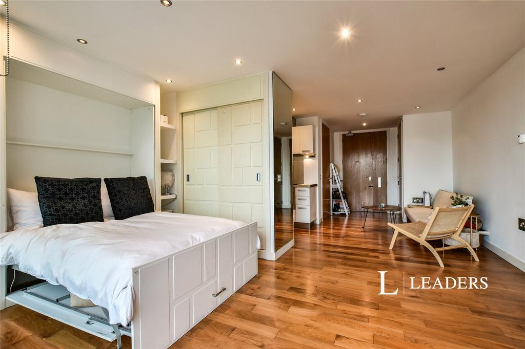 Living/Bedroom