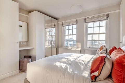 2 bedroom apartment to rent, Fulham Road, London SW3
