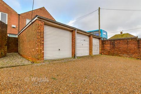 3 bedroom terraced house for sale, Ashford Road, St. Michaels, Tenterden, Kent
