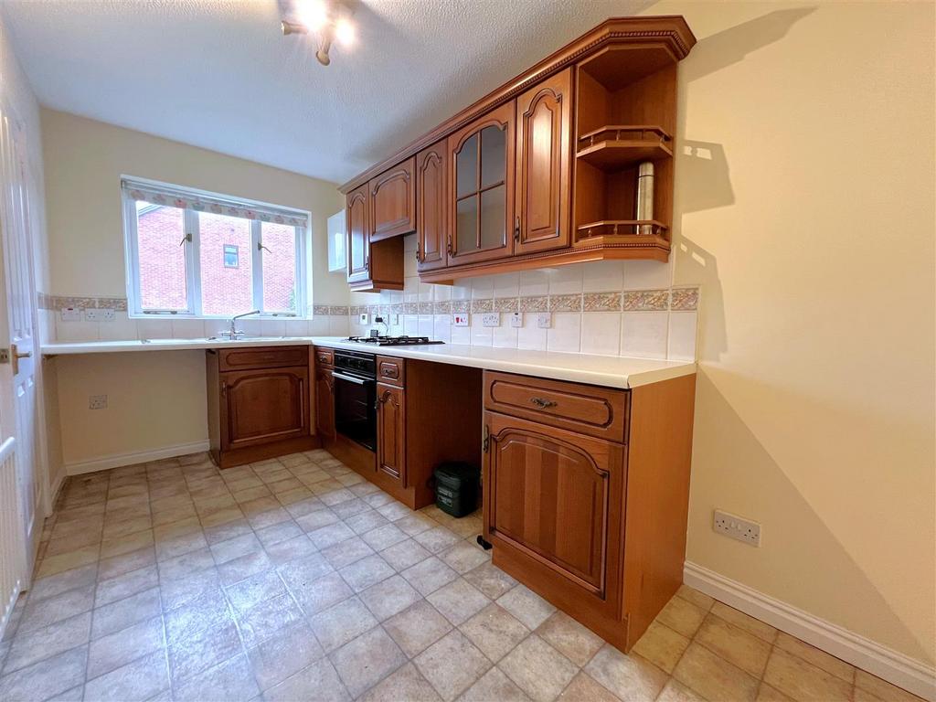 Kitchen main.jpg