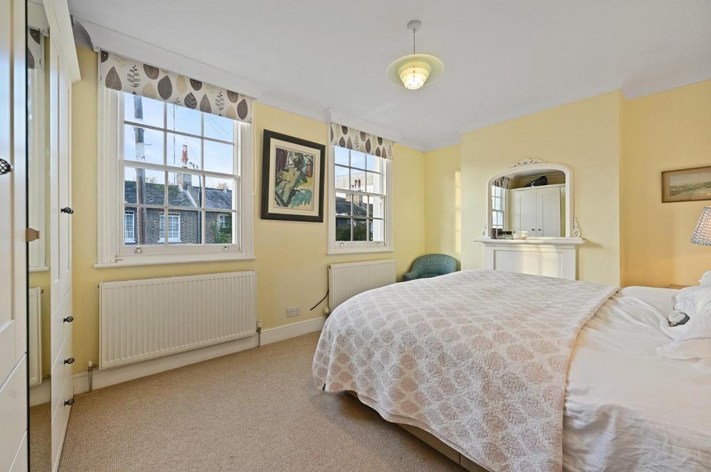 FBL - Shepherds Bush Place - Bedroom3 (1).jpg