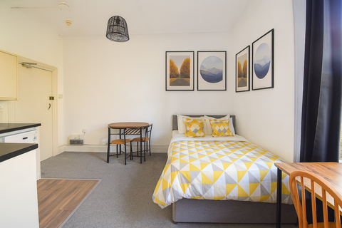 undefined, Elmore Road, Sheffield S10