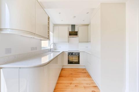 3 bedroom terraced house for sale, Longthornton Road, Streatham Vale, London, SW16