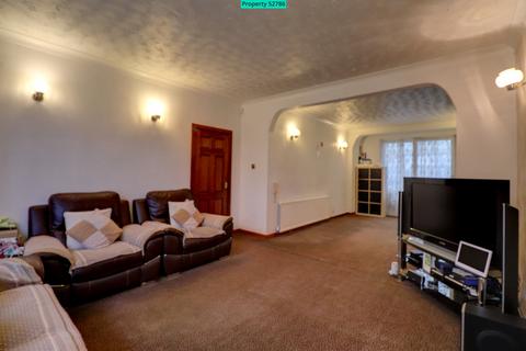 4 bedroom terraced house for sale, Dawlish Drive, Ilford, IG3