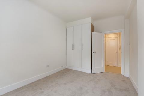 undefined, Grove End Gardens, Grove End Road, St John's Wood, London, NW8